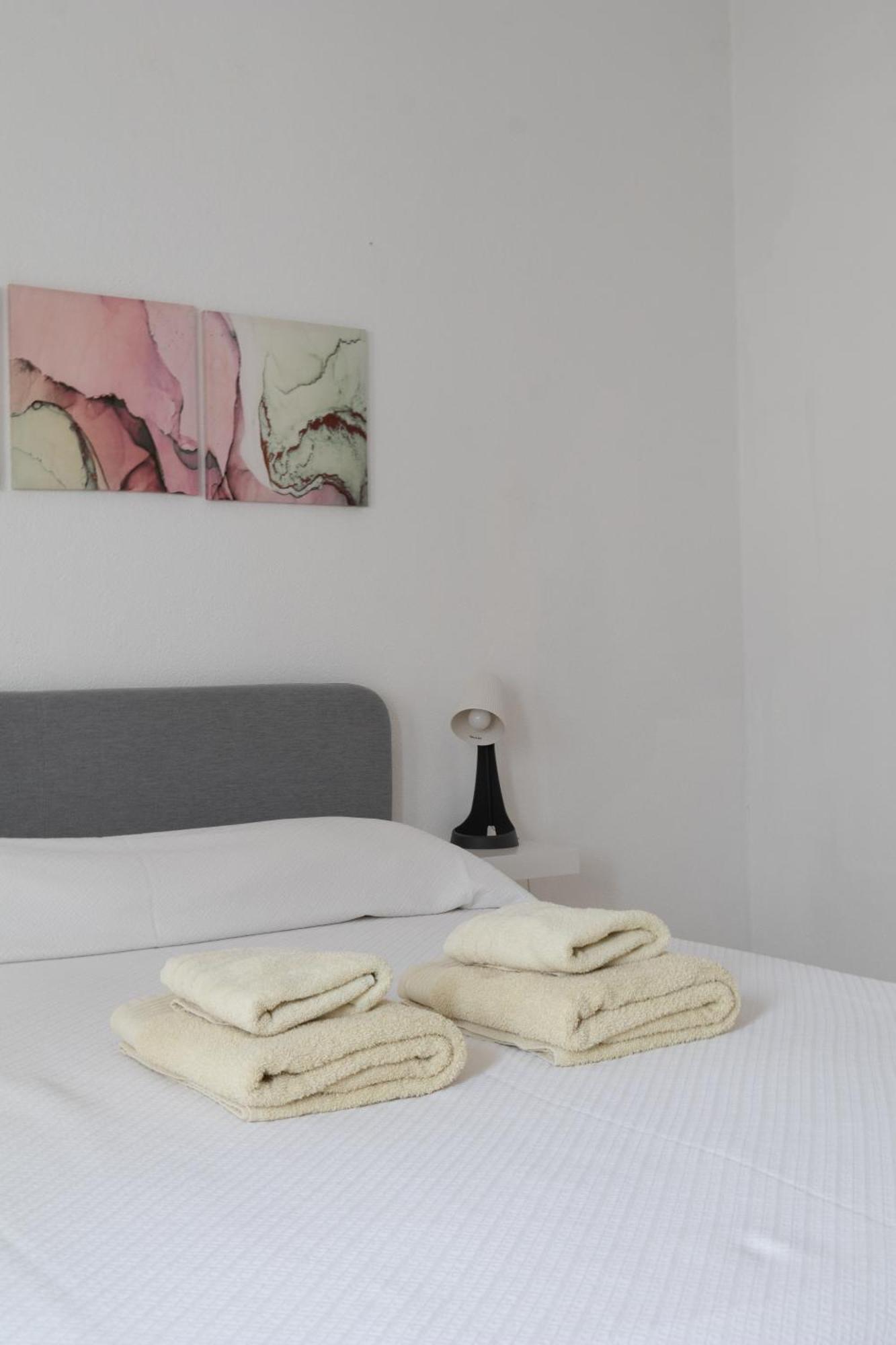 Blife Martinya House - Private Rooms And Apartments Olhão Buitenkant foto